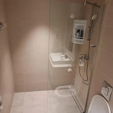Maca Waterfront Apartment Belgrade